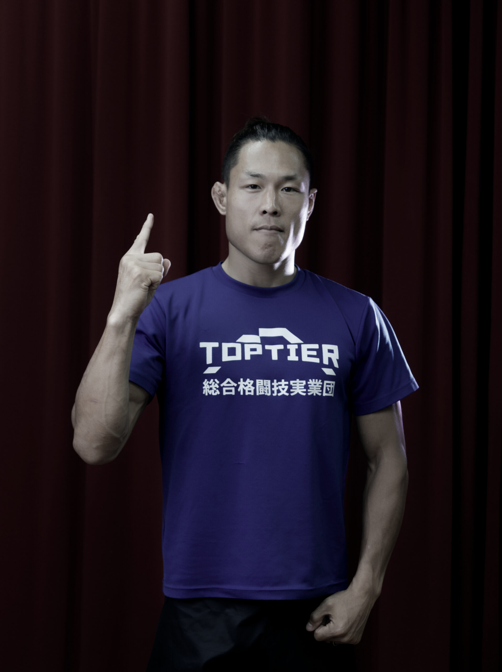 コーチ・所属選手紹介 - 総合格闘技実業団トップティア